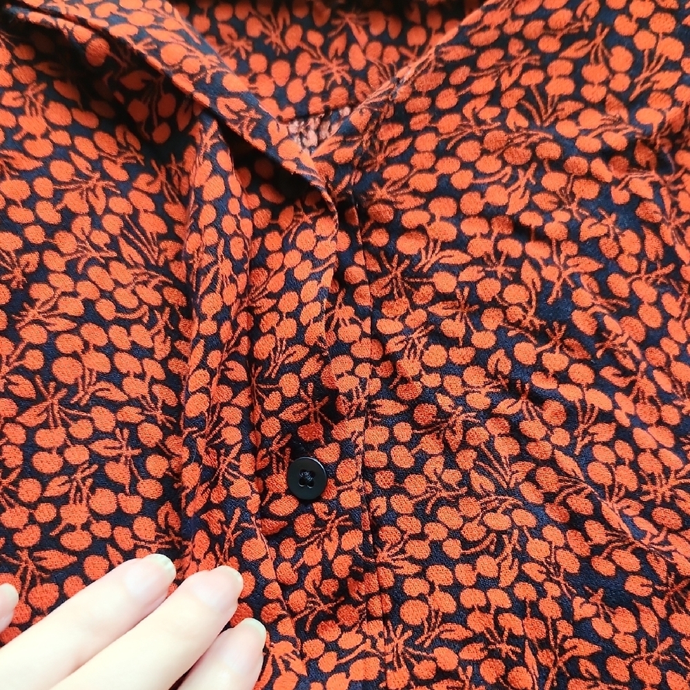 GAP Red Buttoned Mandarin Collar Blouse - Picture 4 of 5